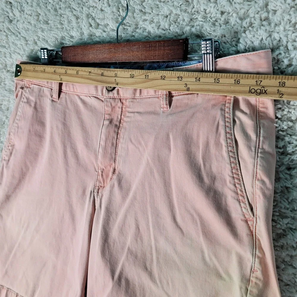Tommy Bahama Boracay Shorts Mens 36 Pink Great Condition Cotton Tencel Chino - Picture 3 of 11